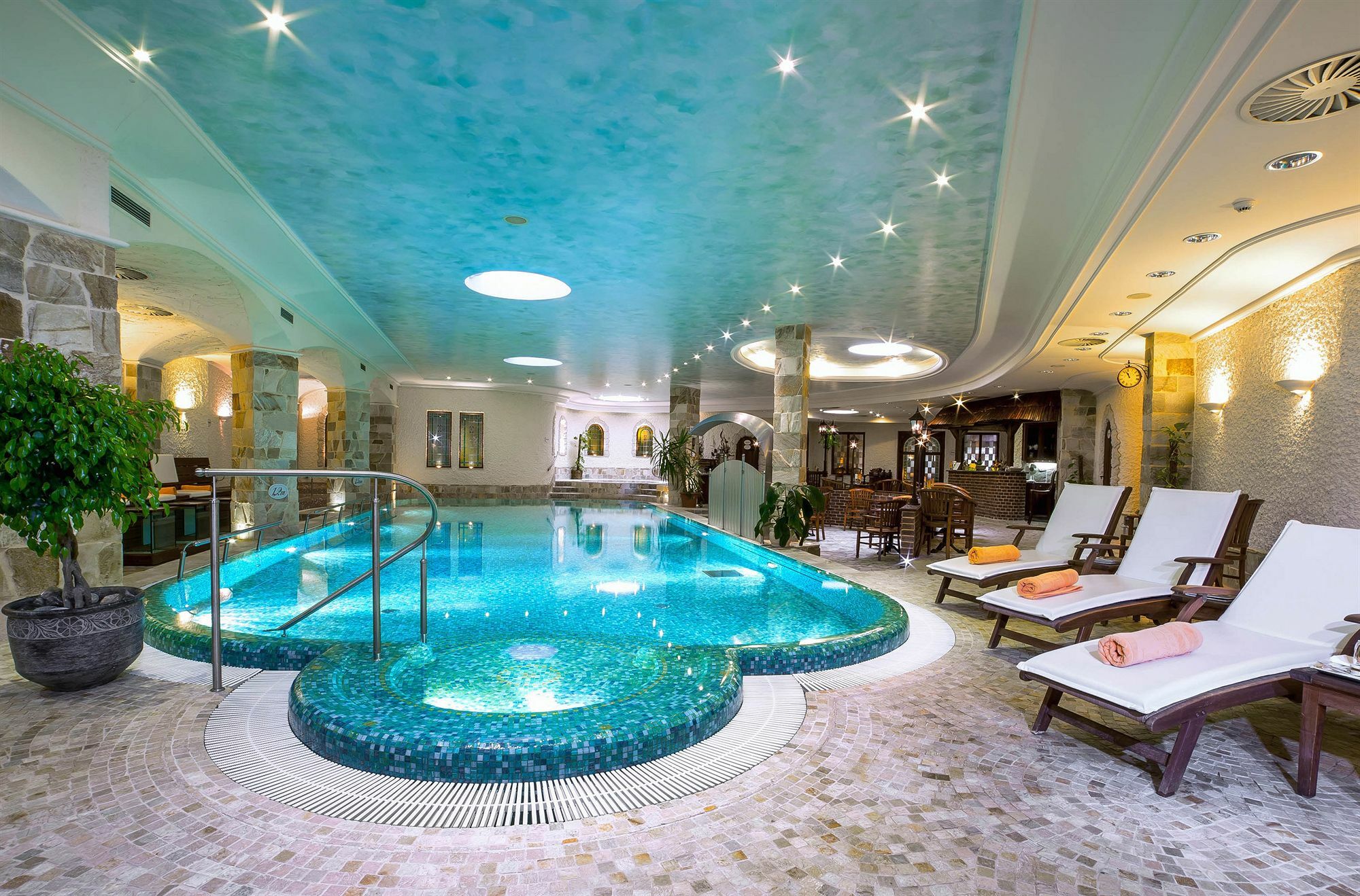 Hotel Carlsbad Plaza Medical & Wellness